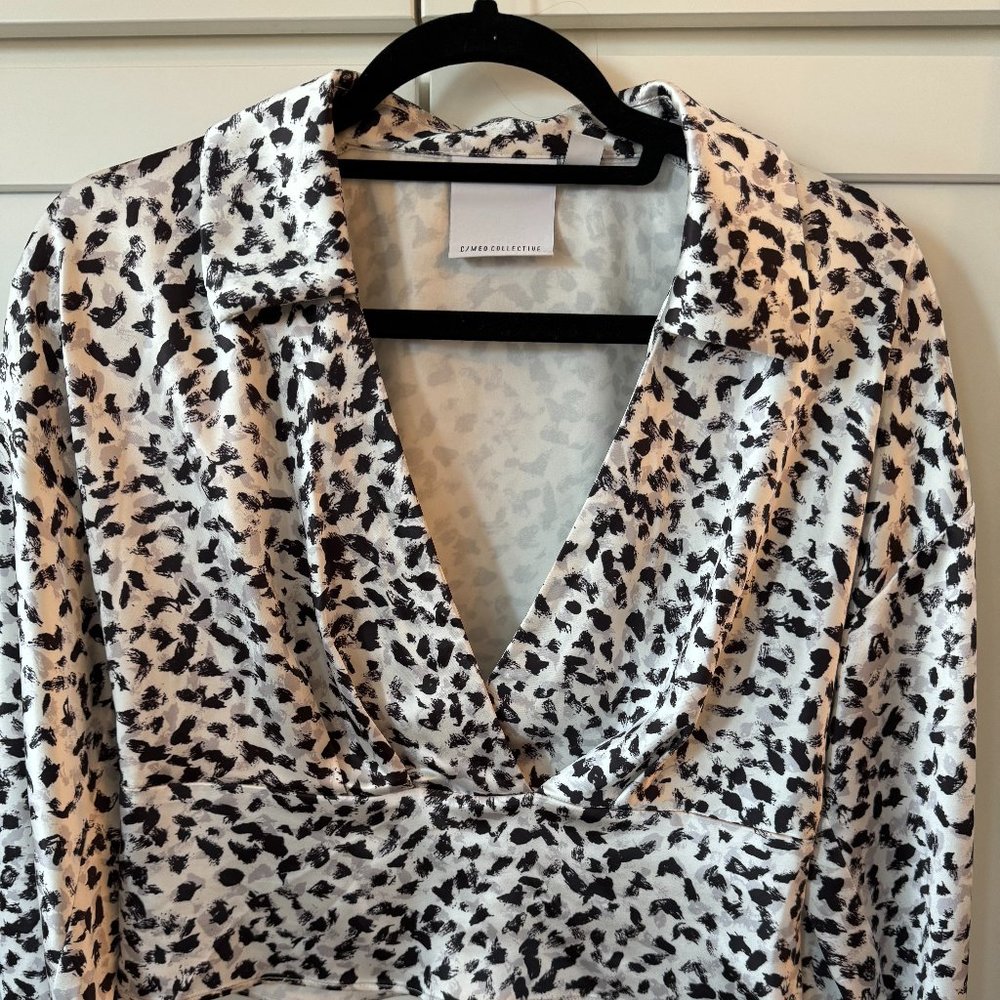 C/MEO Collective Blouse white satin, black leopard print